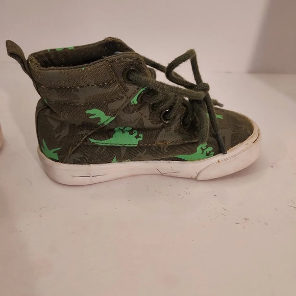 Old Navy Green Dinosaur Lace Up HighTop Sneakers in Size 6 - Picture 8 of 11